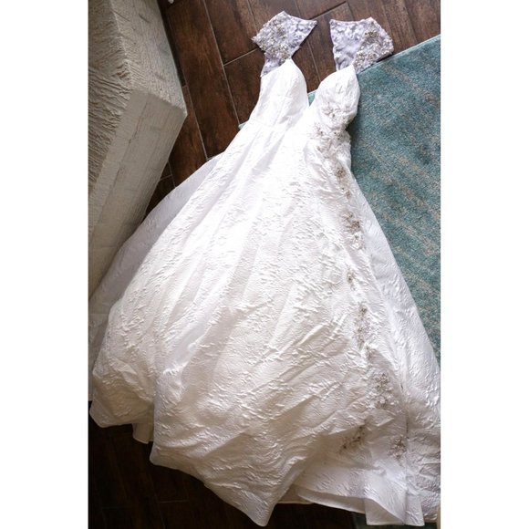 Sherri Hill Designer Ballgown Wedding Dress Crystal Beaded Sweetheart Neckline - Picture 15 of 16